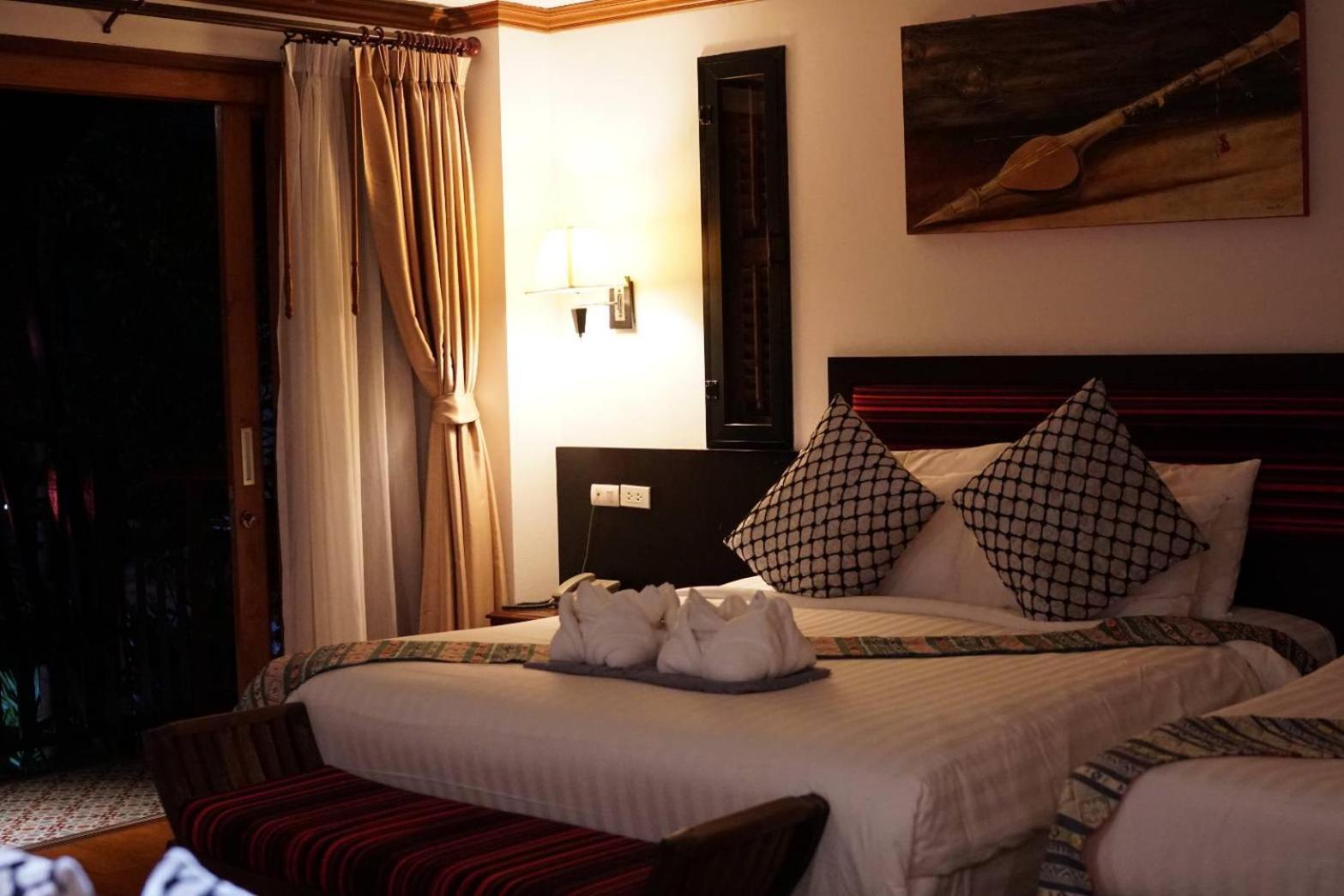 Baan Huenphen Boutique Hotel Чиангмай Номер фото
