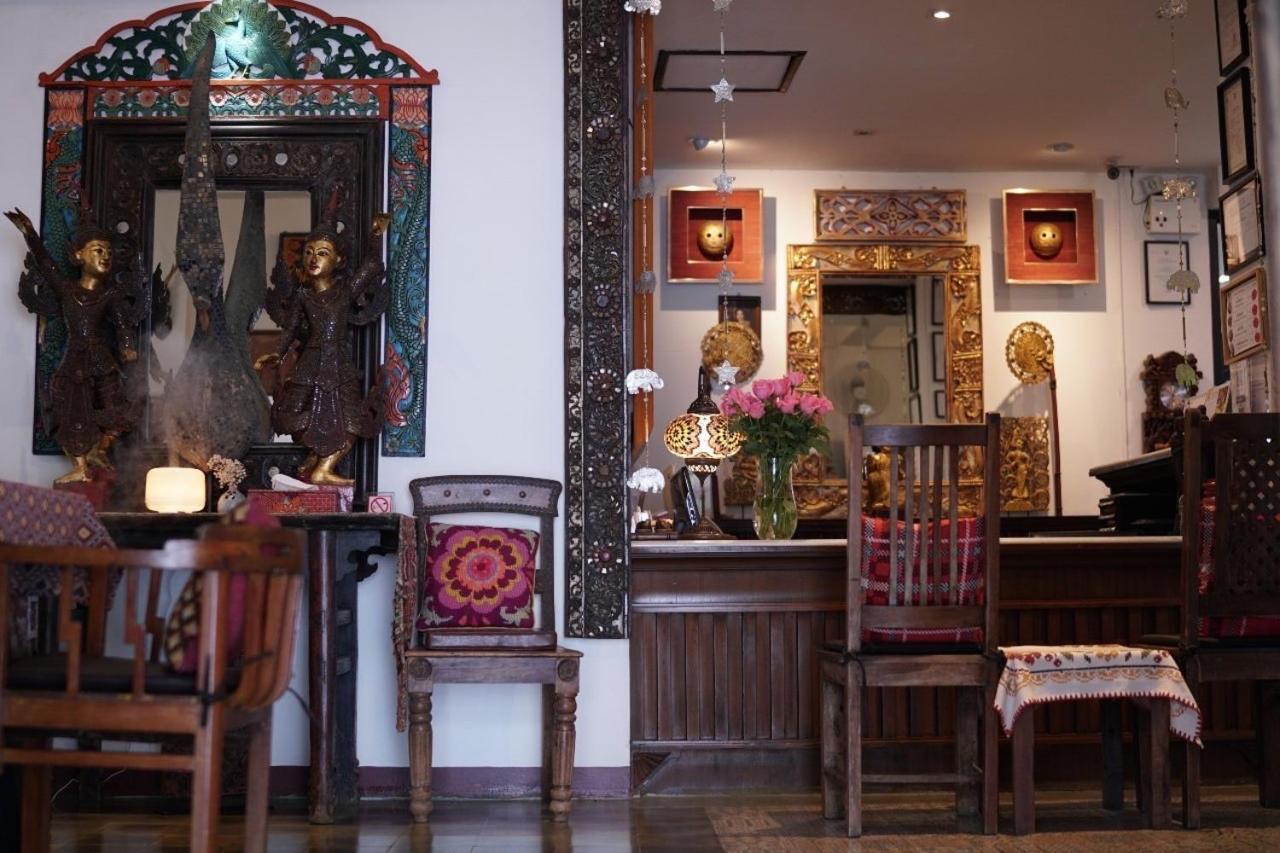 Baan Huenphen Boutique Hotel Чиангмай Экстерьер фото