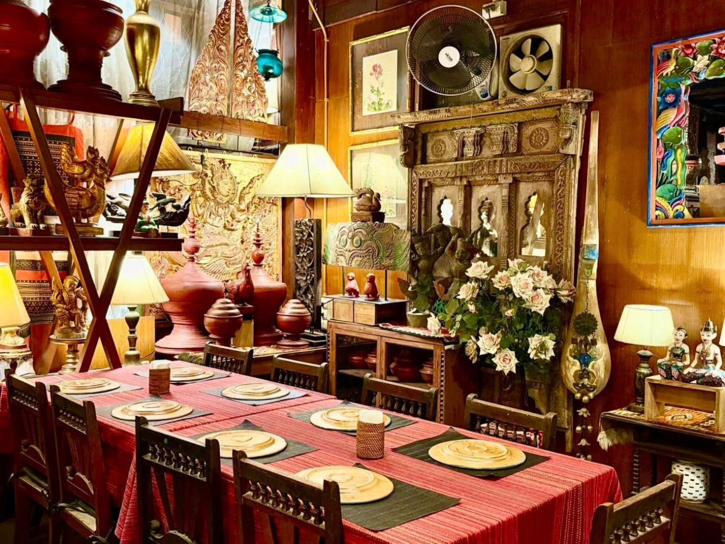 Baan Huenphen Boutique Hotel Чиангмай Экстерьер фото